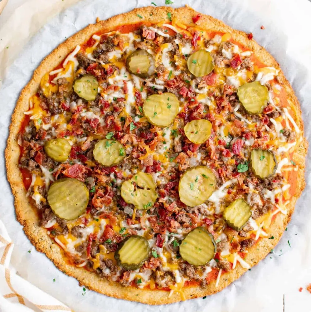 Bacon Cheeseburger Pizza